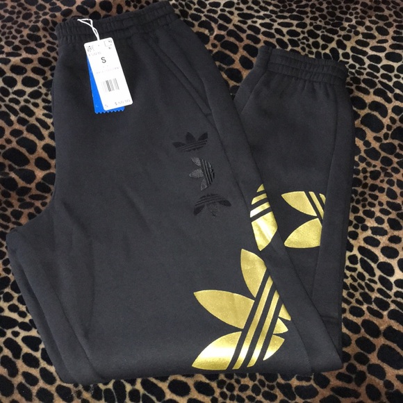 adidas Pants - Adidas joggers/sweats